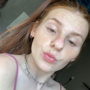 Meet your Posher, Aimee